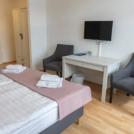 Harangtorony Szallo Hotel *