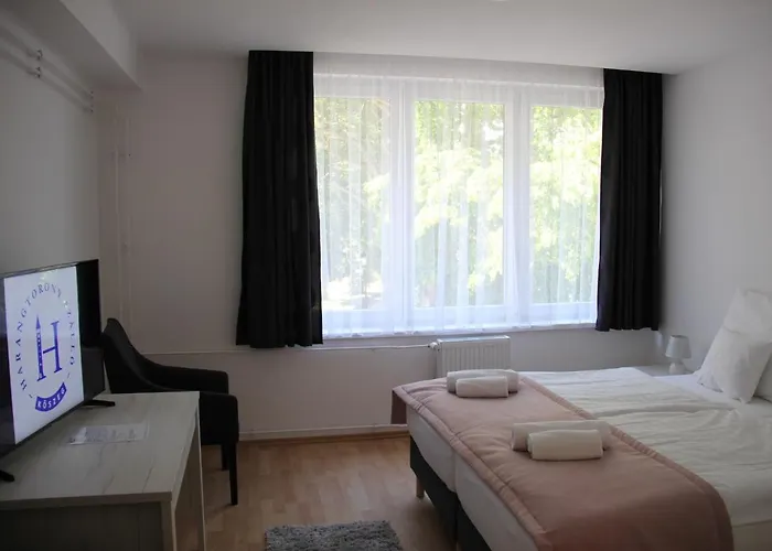 Harangtorony Szallo *