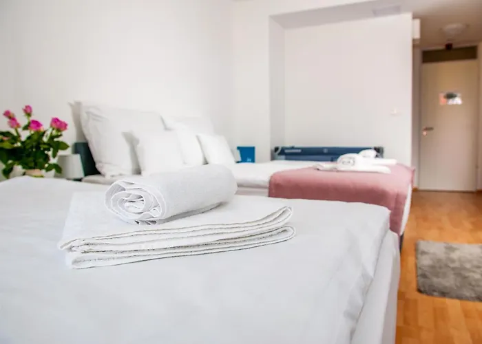 Harangtorony Szallo Hotel *