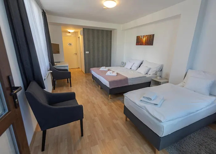 Harangtorony Szallo Hotel *